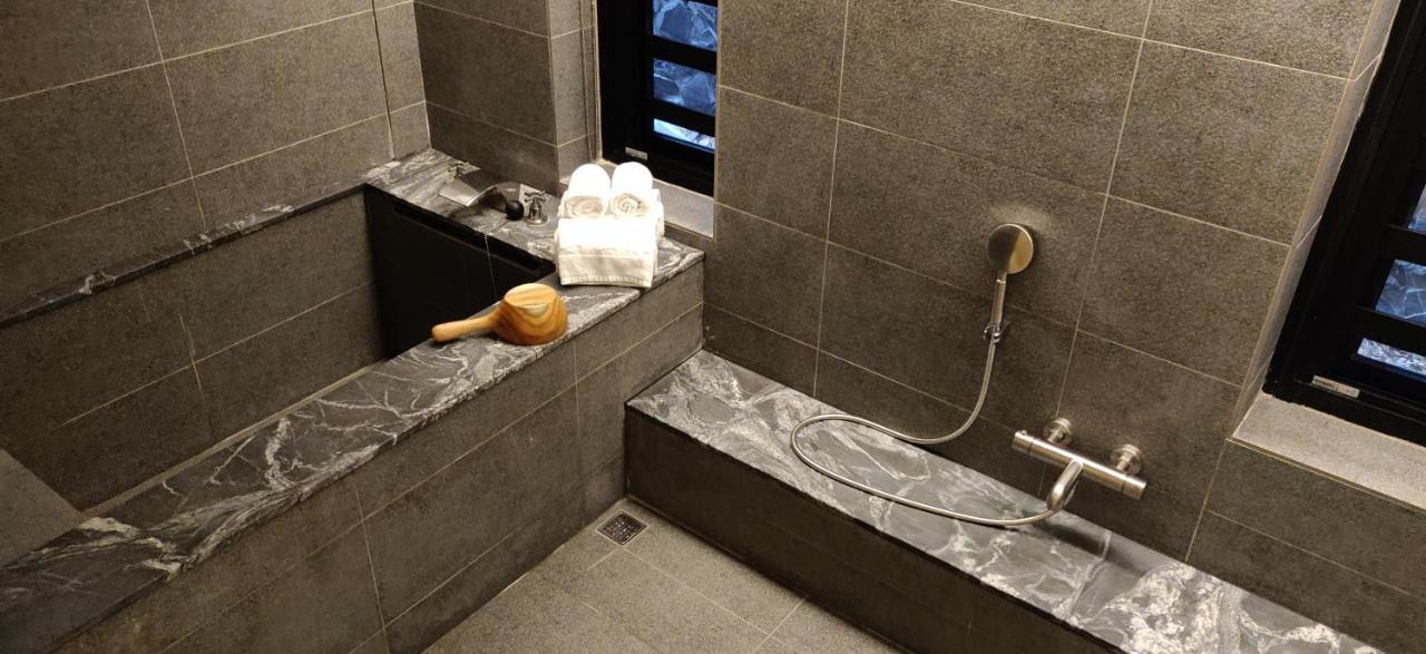 Hotel Water House Tajpej Zewnętrze zdjęcie